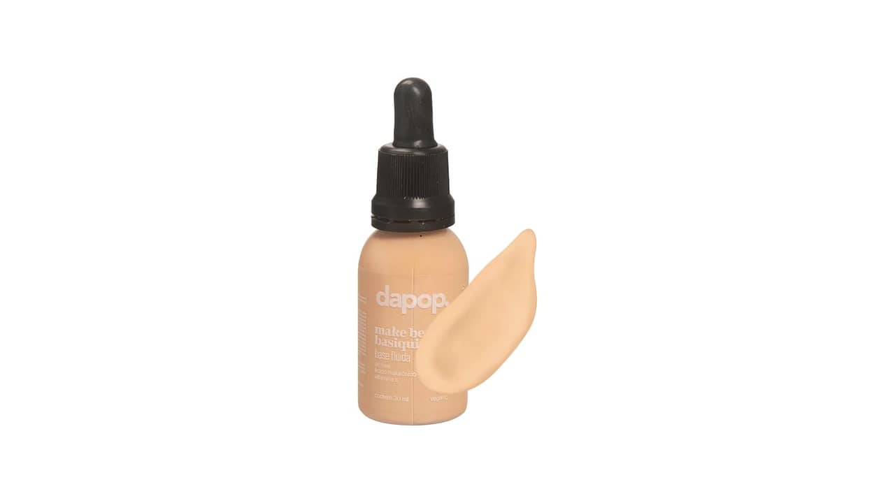 Melhor Base Vegana: Acabamento Matte e Clareadora Natural
