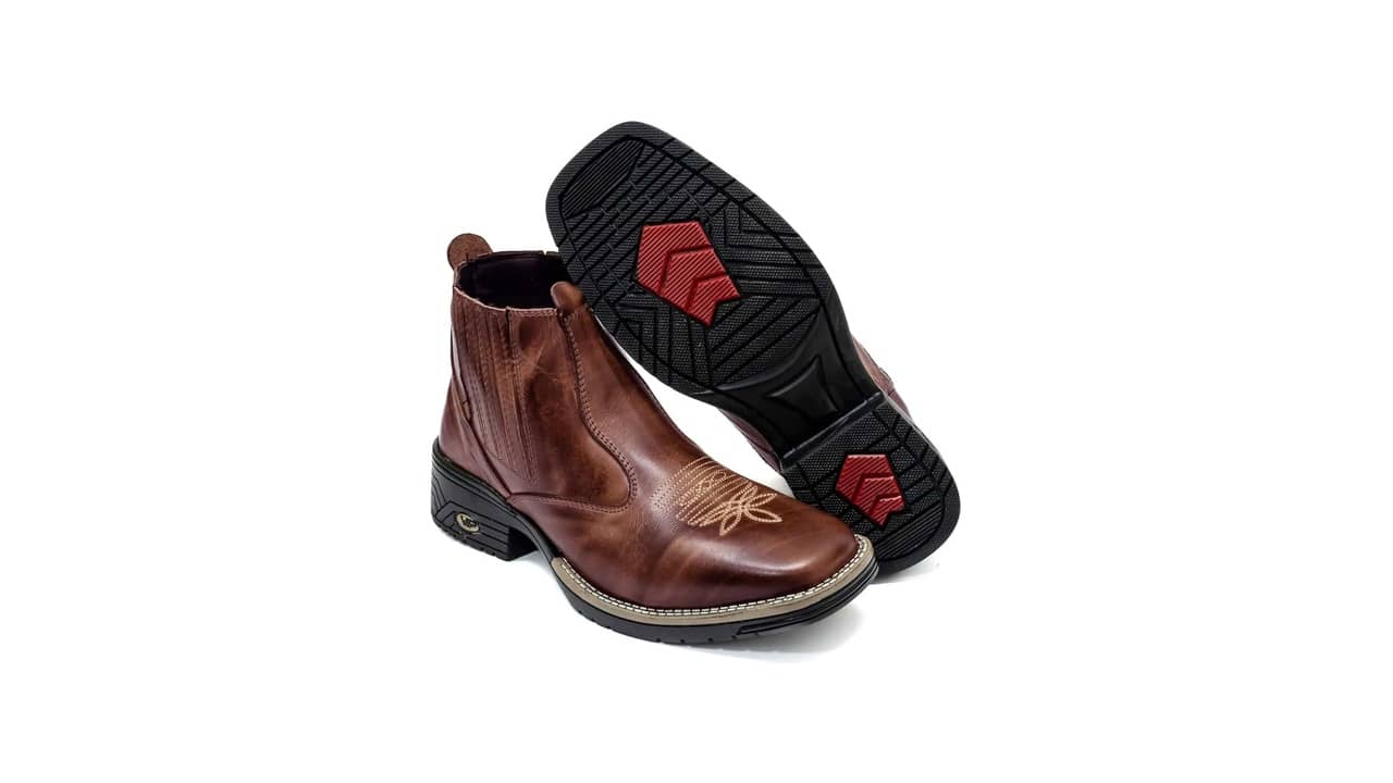 Melhor Bota de Couro Masculina: Qual Modelo Combina Estilo e Conforto?