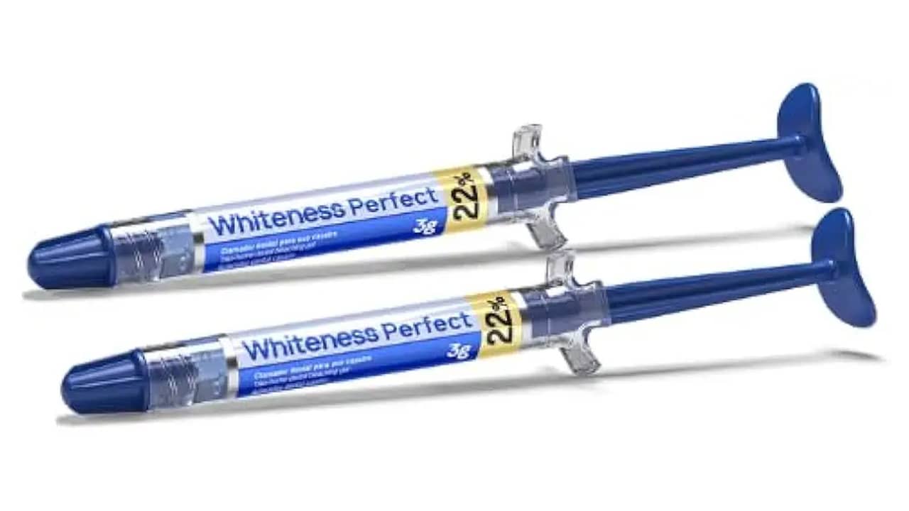 Qual o Melhor Clareador Dental? Clareamento Eficaz e Suave para Dentes Sensíveis